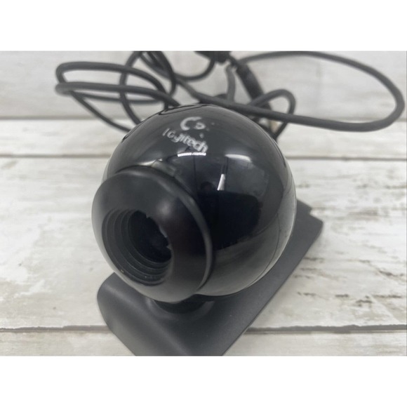 Logitech MINI Webcam Model V-U0012 (860-000237) Easy Clip-on Black - Picture 5 of 12